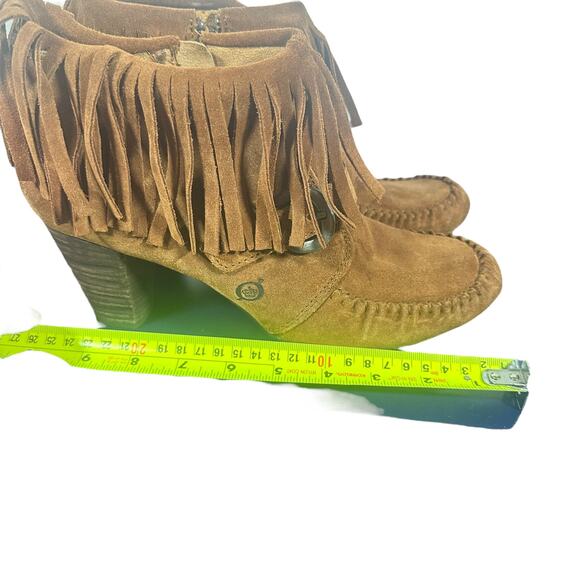 Born Fringe Suede Ankle Boots Brown Moc Toe Western Boho Size 9 Heeled bootie - Picture 4 of 11